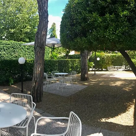 Hotel Milton 3*